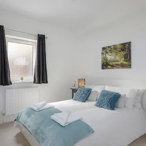  Apartment 1 Bed Sleeps 4 United Kingdom