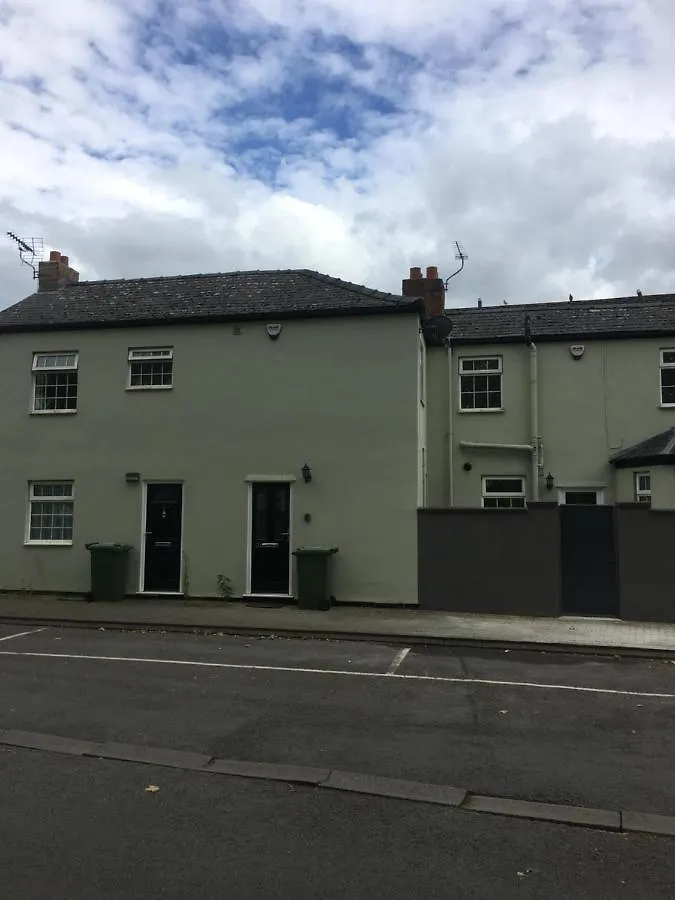 Holiday home 1 Phoenix Cottages, 403 High Street, Cheltenham